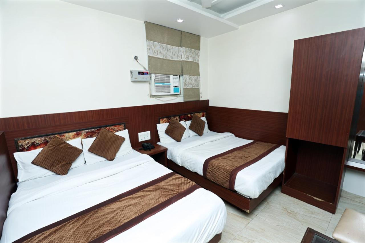 Hotel Toto International Dx New Delhi Extérieur photo