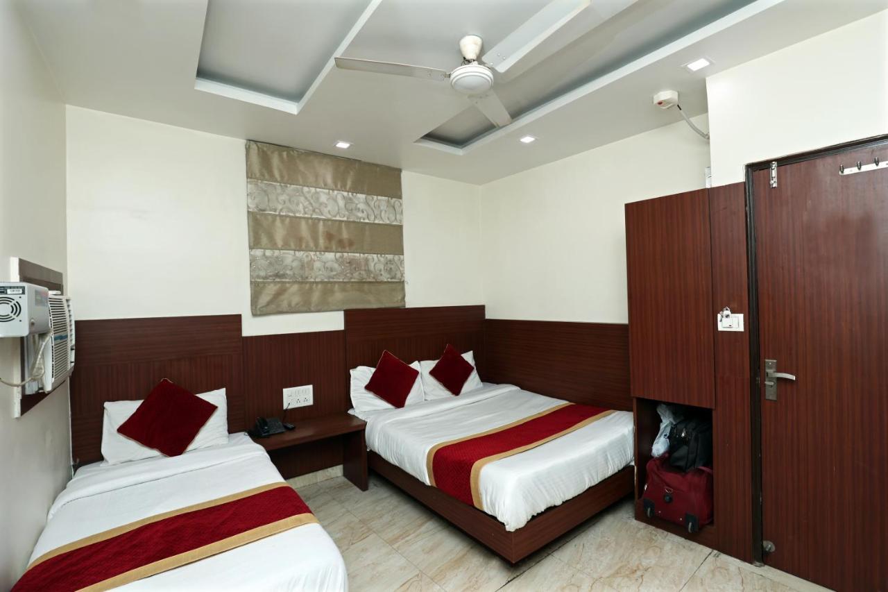 Hotel Toto International Dx New Delhi Extérieur photo