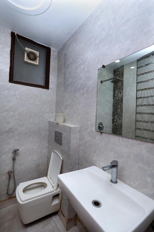 Hotel Toto International Dx New Delhi Extérieur photo