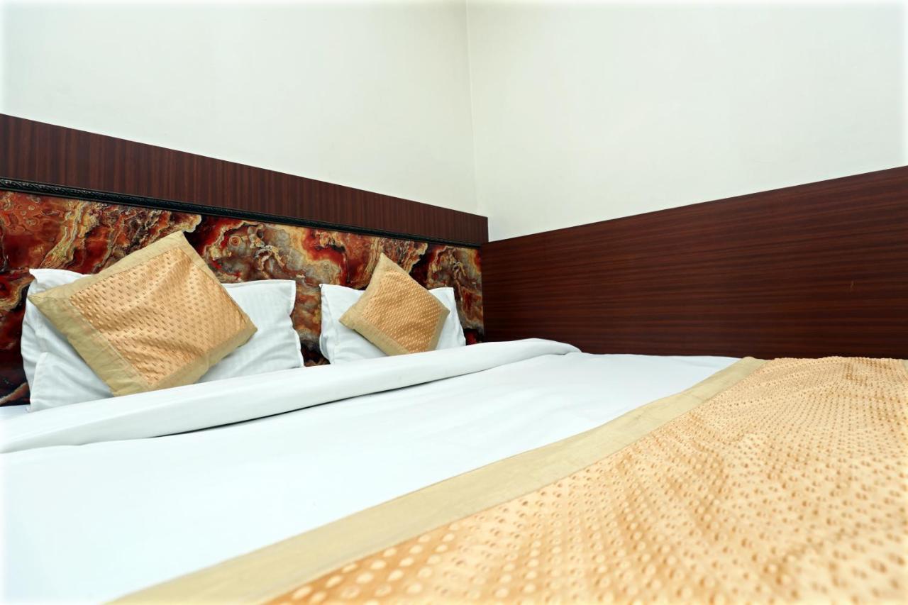 Hotel Toto International Dx New Delhi Extérieur photo